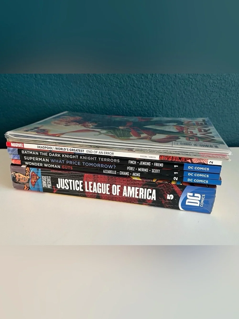 Marvel & DC Comics WonderWomen Superman Batman Hulk Dead-pool Justice League